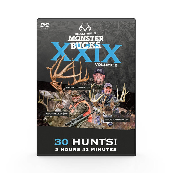 Chipper Jones Hunts a Giant Iowa Buck  Monster Bucks 2021 - Monster Bucks  XXIX (2021) - Realtree 365