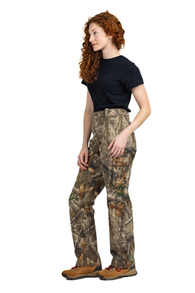 Women's Cargo 6 Pocket Hunting Pant in Realtree EDGE