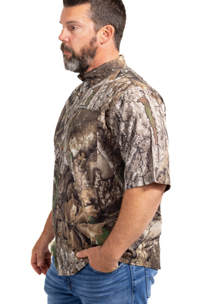 Men’s Realtree APX short-sleeve hunting shirt, right side view.