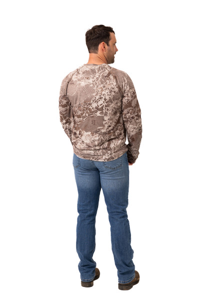 Realtree Fishing Long Sleeve Crew Neck Men's Tan Shirt