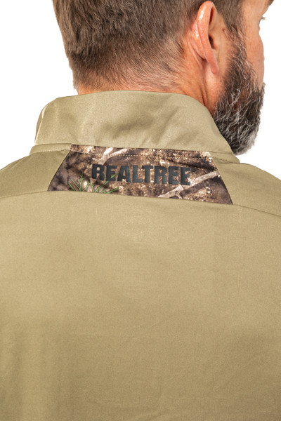 RJOUZ11353 B340 back 2