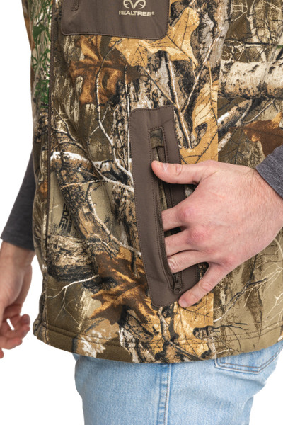 Men's Fleece Camo Vest | Realtree EDGE – close-up of zippered hand pocket and reinforced trim.