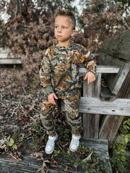 Little Bipsy Kid's Camo Long Sleeve Crewneck T-Shirt | Realtree Advantage Classic