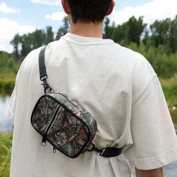 Thread Camo Crossbody Bag | Realtree EDGE