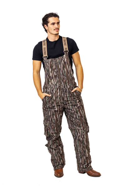 Front view of the Realtree Original insulated hunting bibs displaying the chest zipper, large front pockets, and full camo coverage main.