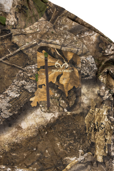 Men's Bamboo Long Sleeve Hooded Camo Shirt in Realtree APX 
