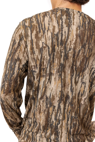 Back detail of Realtree Legacy camo pattern across shoulders.
