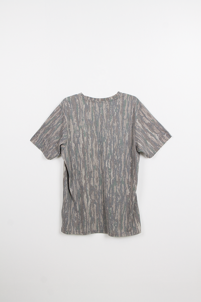 Back view of 40th Anniversary Realtree Original short sleeve camo shirt.