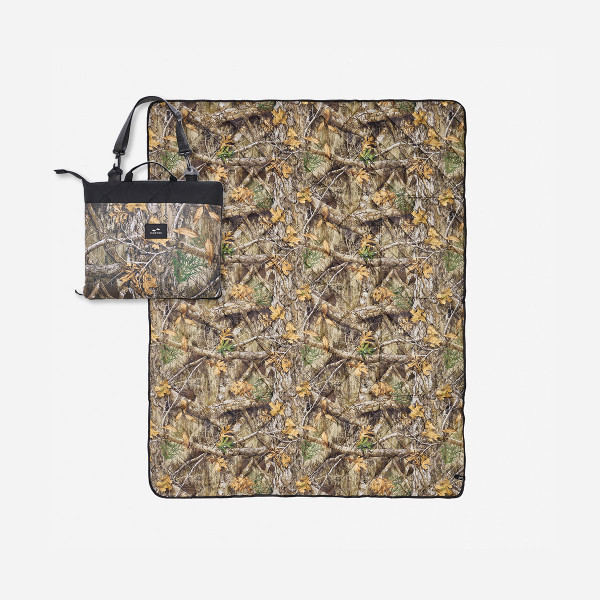 Slowtide Packable Camo Picnic Blanket | Realtree EDGE