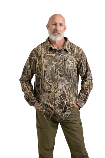 Men's Button Down Long Sleeve Hunting Shirt in Realtree MAX-7