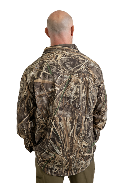 Men's Button Down Long Sleeve Hunting Shirt in Realtree MAX-7