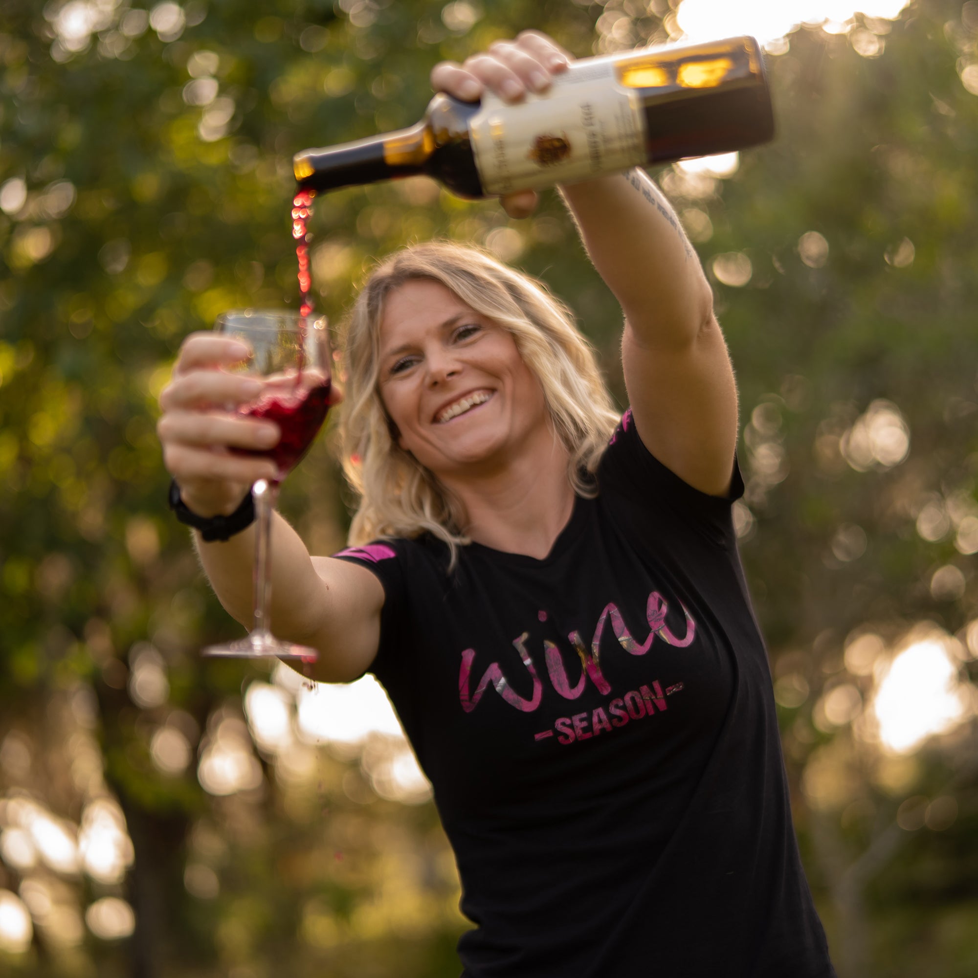 GRUNT STYLE Wine Season Women's Realtree Shirts | XTRA