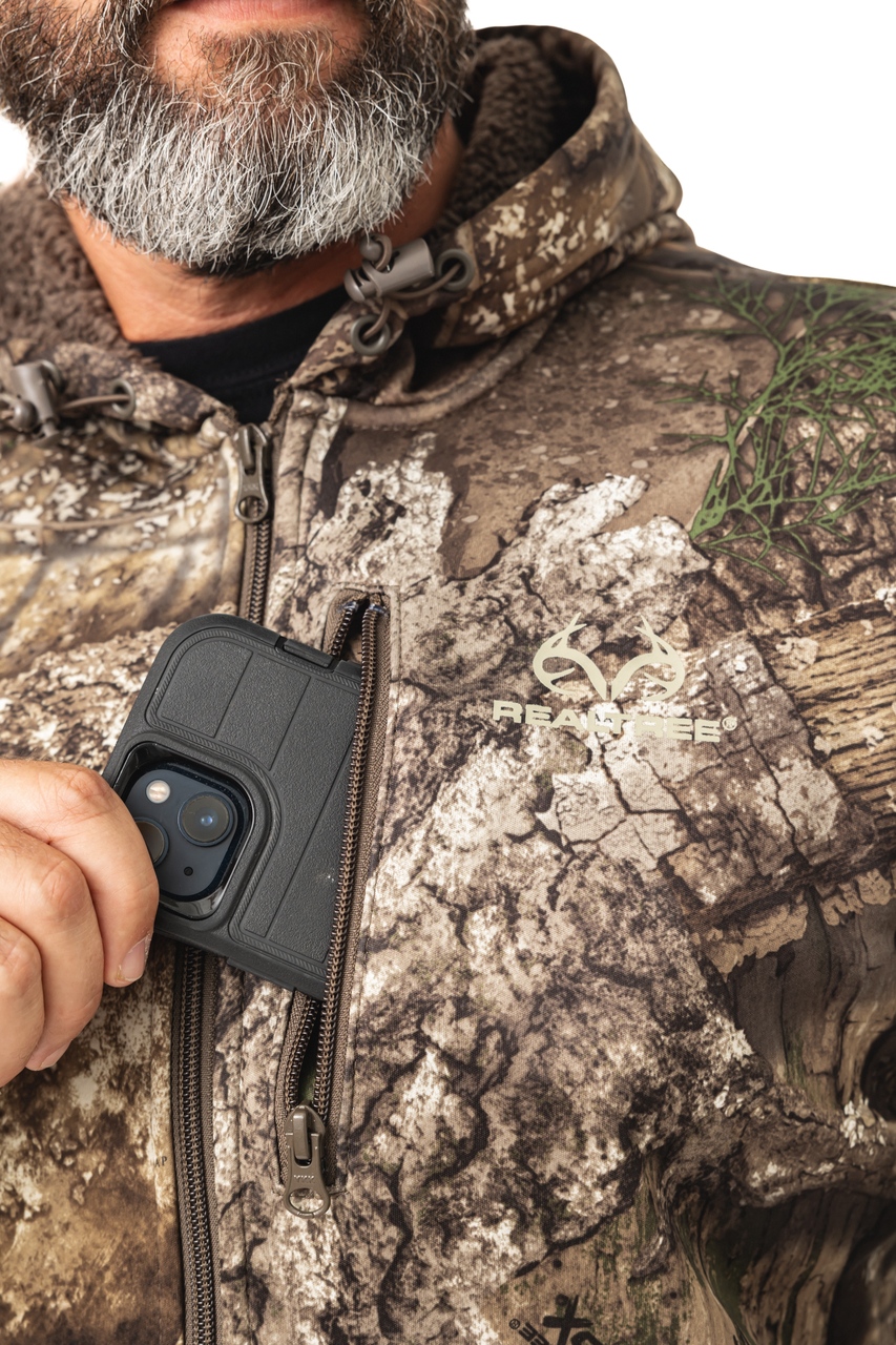 Shop Realtree Men's High Pile Jacket | APX at Realtree.com