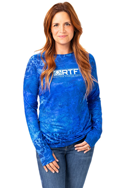 Realtree Fishing Women's Crew Neck Dark Blue Long Sleeve Shirt | WAV3