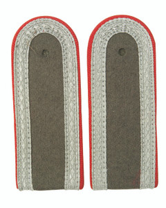 East German Red SGT. Shoulder Boards