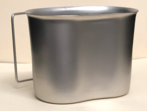 U.S. MILITARY ISSUE CANTEEN CUP U.S. MILITARY ISSUE CANTEEN CUP