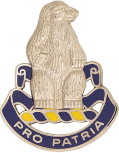 31st Infantry Regiment unit crest right DUI pro patria polar bear army insignia right facing