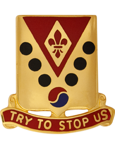 142nd Field Artillery Army Distinctive Unit Insignia metal unit crest for Army service uniform wear