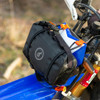 Bolso Guardabarro Giant Loop 3,5lts. Moto Enduro 6