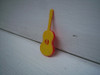 Guitarra Amarilla Y Roja . Cotillón 0