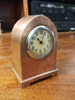 Antiguo Reloj Capilla De Mesa De Cobre En Funcionamiento 0