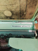 Máquina De Escribir Olivetti Pluma 22 Con Estuche Funciona! 3