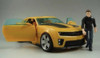 Figura Transformers Human Alliance Bumblebee + Sam Witwicky 1