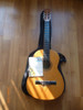Guitarra De Studio O Adquirida En Casa Nuñez+ Funda+ Libro 0