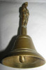 Campana Antigua De Bronce Figura Caballero Con Armadura 1