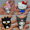 25 Souvenirs Hello Kitty Llavero, Iman, Pin. 3
