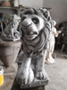 León Con Esfera 3