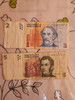 Billetes De 2 Y 5 Pesos 0