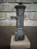 Antigua Bomba De Agua Ose Metal Y Mármol Miniatura 2