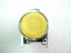 Pulsador Industrial Metálico Amarillo Rasante Para Diamet 22 1