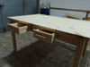 Mesa De Madera Con Cajones 0