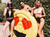 Boia Inflável Gigante Emoji Olhos Coração Floatie Kings 0