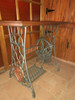 Mesa Antigua Con Pie De  Maquina Singer Madera Lapacho $7500 1