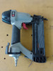 Clavadora Neumática Porter Cable Bn200b 5/8-2  Inplamet 2