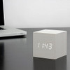 Gingko Cube Led Click Clock Despertador Con Activación De So 1