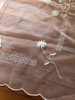 Camino De Mesa Cuadrado Translúcido Y Bordado 3