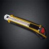 Cutter Profesional Retráctil Doble Traba 18mm - Tresna 1