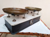 Muy Buen Antigua Balanza De 2 Platos De Almacen Con Pesero 2