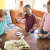 Educational Insights The Sneaky, Snacky Squirrel Game Para P 1