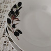 Juego De Media Docena De Platos Ondo Y Llano Diseño Olivas. 2