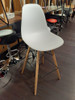 Banqueta Taburete Eames 1