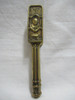 Antiguo Rompe Nueces Bronce Figuras Shakespeare Doble Faz 3