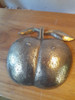 Despojador Cuenco En Bronce. Forma De Manzana. Apta Jabonera 2