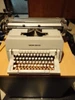 Máquina De Escribir Antigua Olivetti 98 1