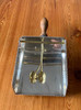 Elegante Servilletero De Mesa London Plate. 3