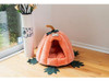 Cama Para Gatos Armarkat Modelo C85ccs Con Forma De Calabaza 3